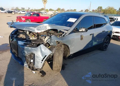 2025 BMW Ix xDrive50 from USA, damaged, VIN WB523CF06SCT60704